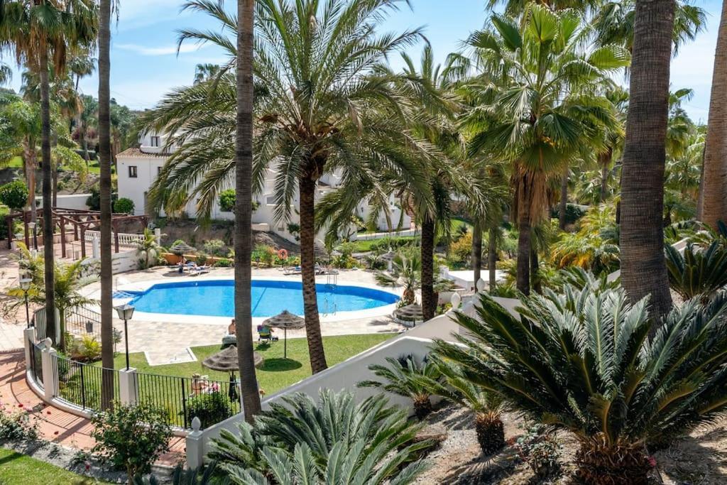 Oasis 16 Daire Nerja Dış mekan fotoğraf