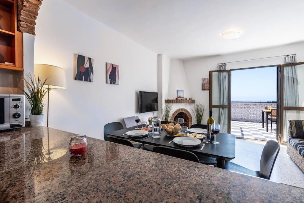 Oasis 16 Daire Nerja Dış mekan fotoğraf