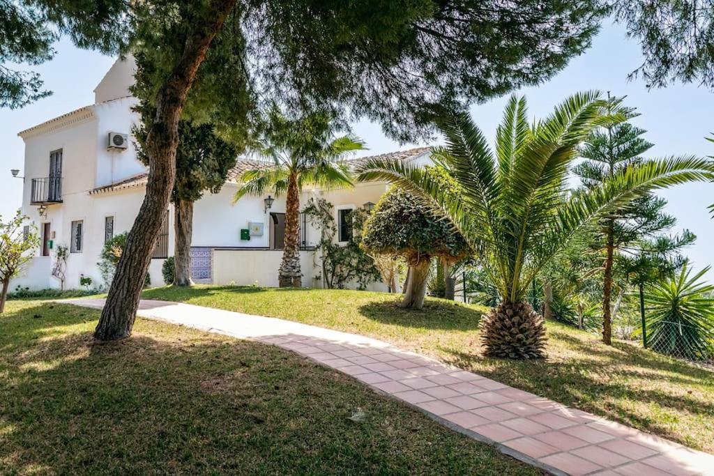 Oasis 16 Daire Nerja Dış mekan fotoğraf